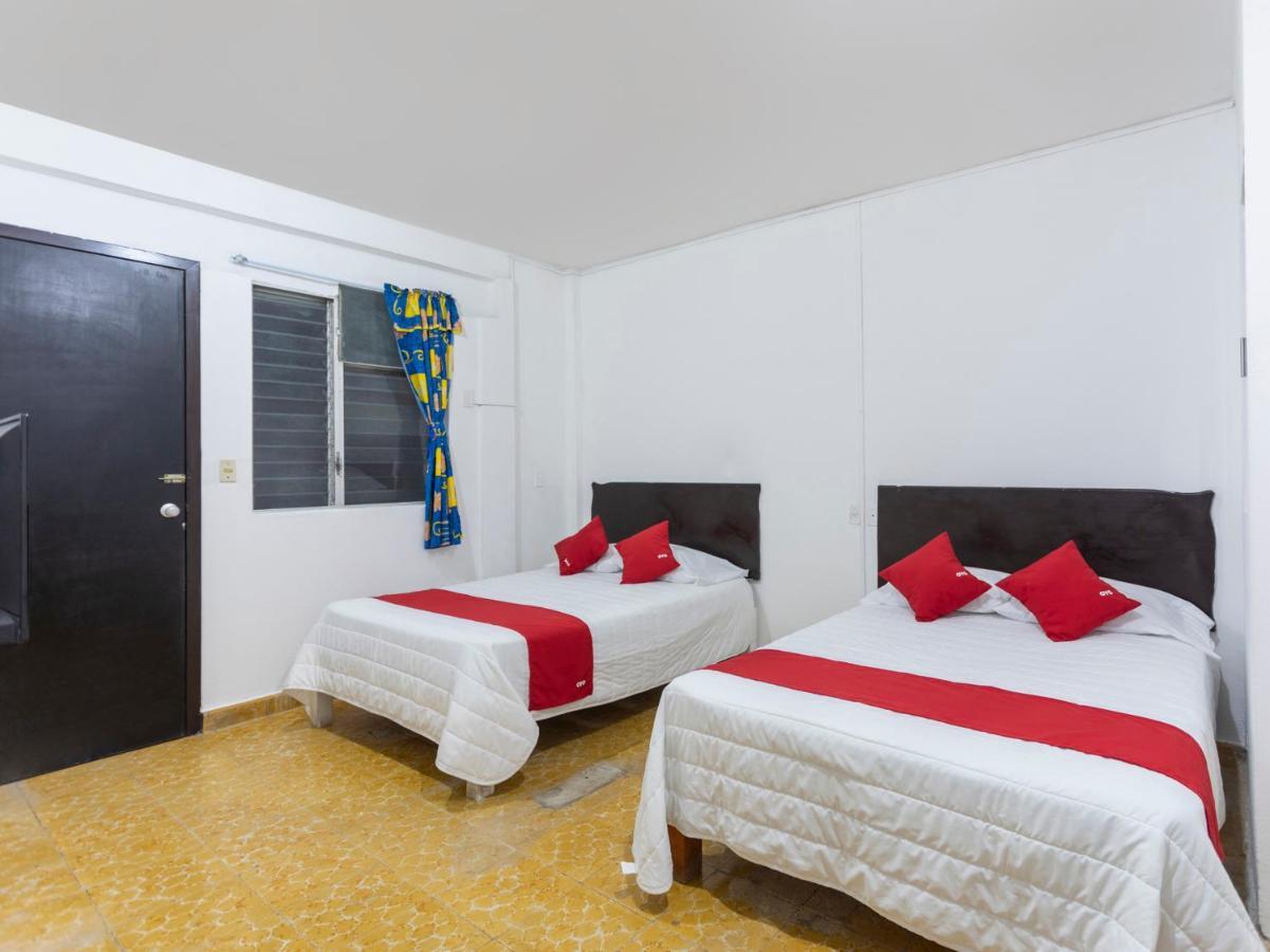 Oyo Hotel Cristal Chetumal Exterior foto